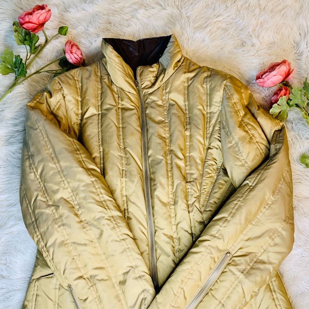 Women’s Puffer Gold Jacket